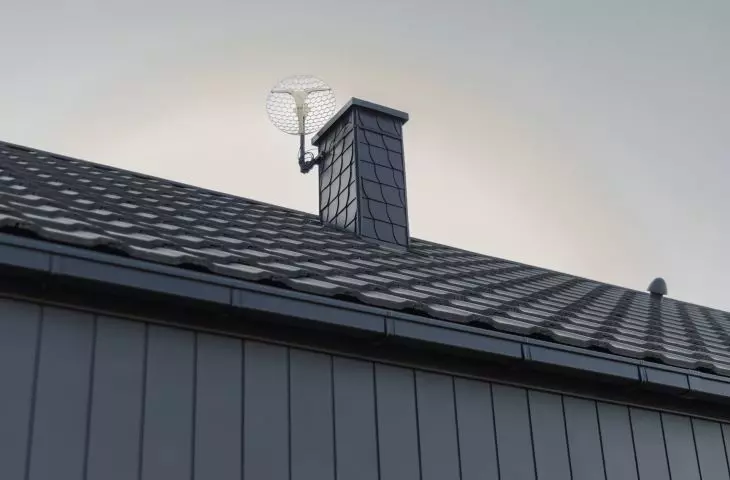 Cedral Click Smooth fiber-cement boards on the facade of a frame house