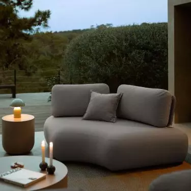 An evening on the terrace gains a new dimension when the play of light becomes the main actor