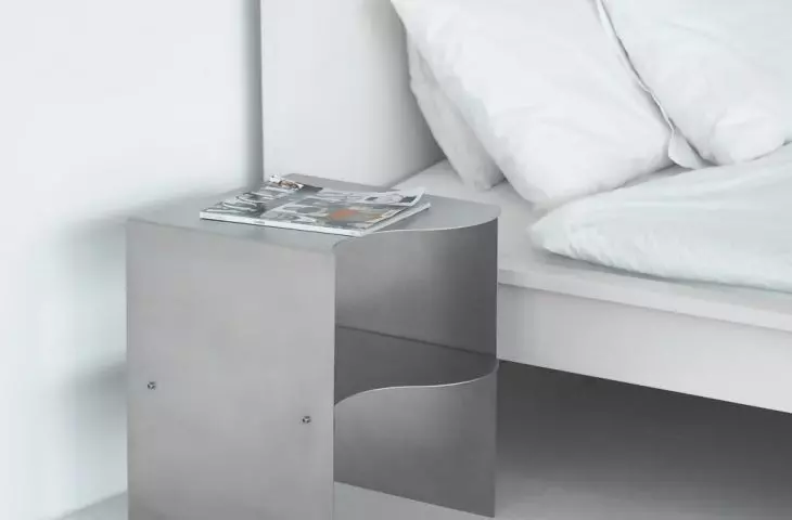 Details made of brushed steel allow to precisely model the perception of the interior - they are expressive, but not dominant