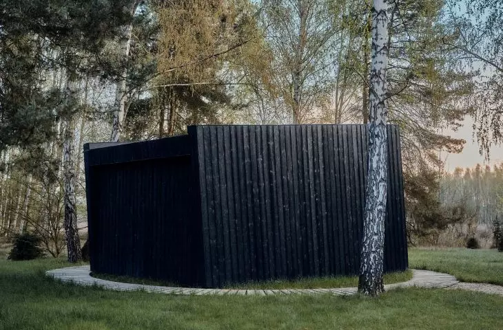 rotating rest house