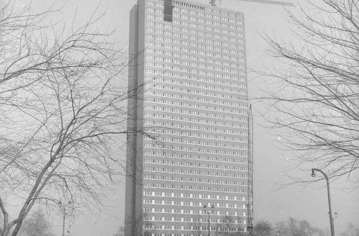 Budowa Intraco (1973-75)