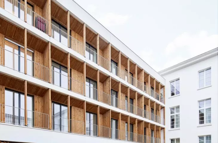 Revitalization of the post office in French Brest