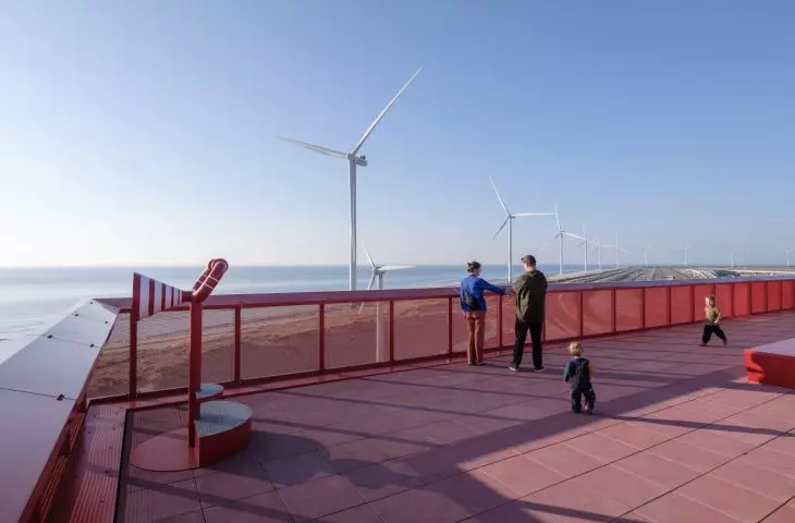 Portlantis tourism and exhibition center in Rotterdam