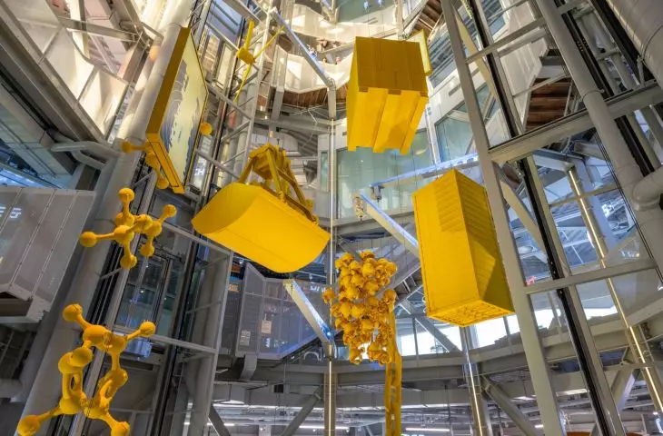 Portlantis tourism and exhibition center in Rotterdam