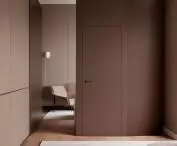 Drzwi ukryte Sara Pro H220 malowane farbą w modnym kolorze Mocha Mousse.