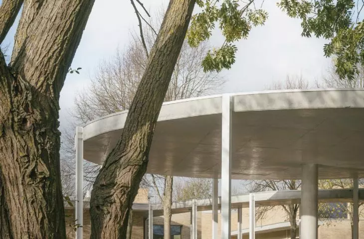 roofing that binds the whole complex together