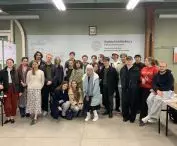 grupa osób uczestniczących w warsztatach