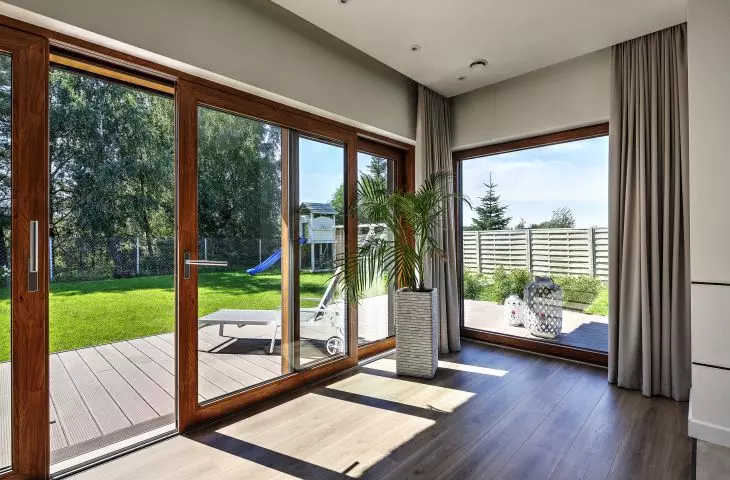 Patio HST 76 lift-and-slide door with 