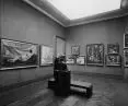 1934: ekspozycja w sali głównej Pawilonu Polskiego