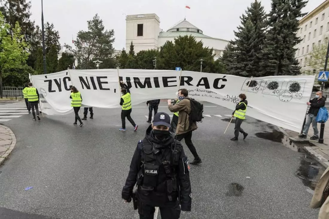 Strajk List - artyści otrzymali 10 tysięcy złotych mandatu