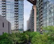 Le Pont condominium development in Bangkok