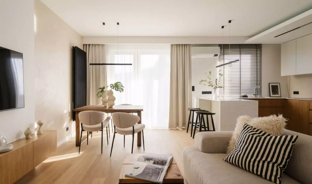 80-square-meter apartment for a couple in Warsaw's Siekierki district