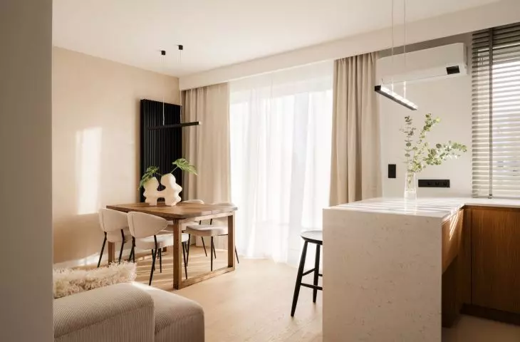 80-square-meter apartment for a couple in Warsaw's Siekierki district