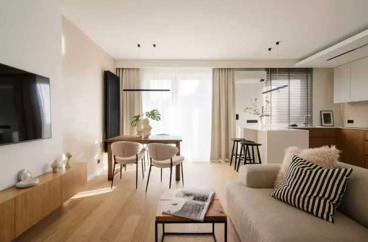 80-square-meter apartment for a couple in Warsaw's Siekierki district