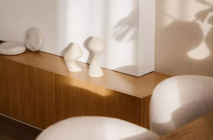 80-square-meter apartment for a couple in Warsaw's Siekierki district