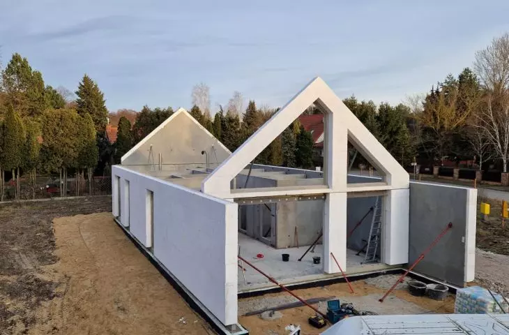 P. 14 - A house that gives you space to live