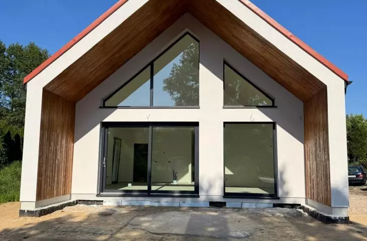P. 14 - A house that gives you space to live