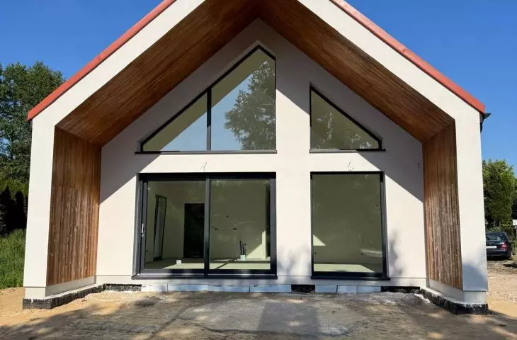 P. 14 - A house that gives you space to live