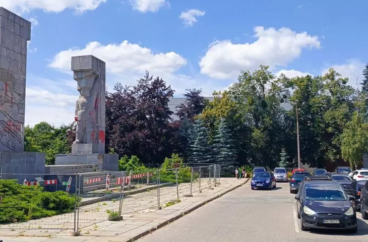 Pomnik Wyzwolenia Ziemi Warmińsko-Mazurskiej w Olsztynie