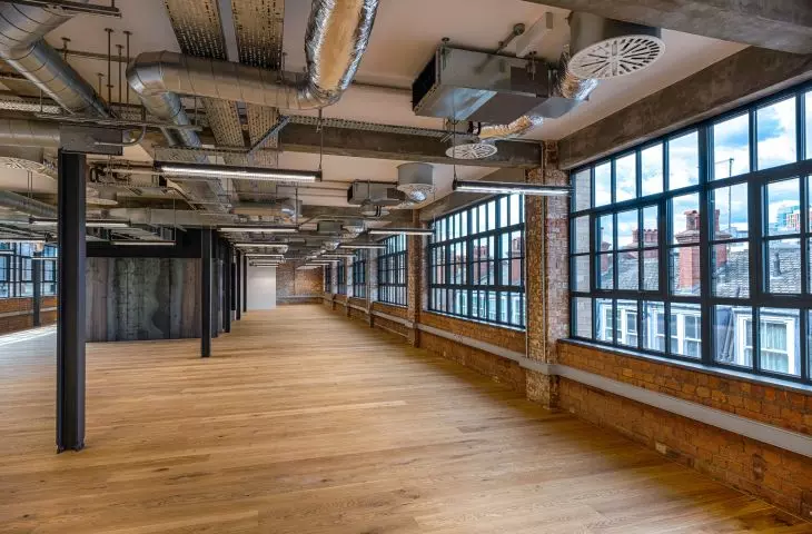Empire House, large windows and spaces