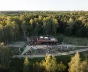 Pawilon „Dzika” nad Jeziorem Paprocańskim