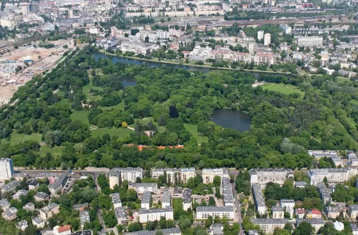 Park Skaryszewski — widok z lotu ptaka 