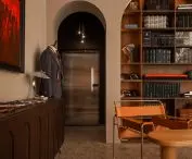 The third arcade is a hidden passage to more rooms