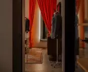view of the fitting room