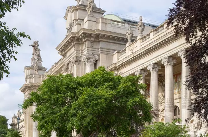 Grand Palais w Paryżu