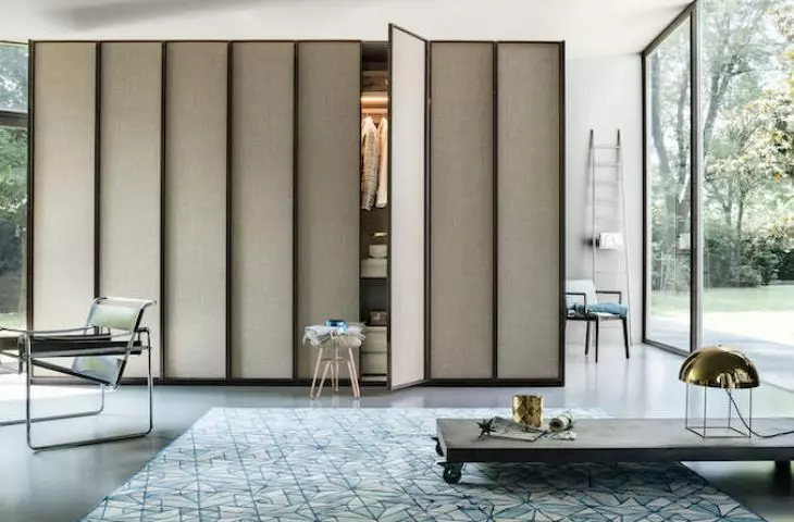 Closet can separate a room