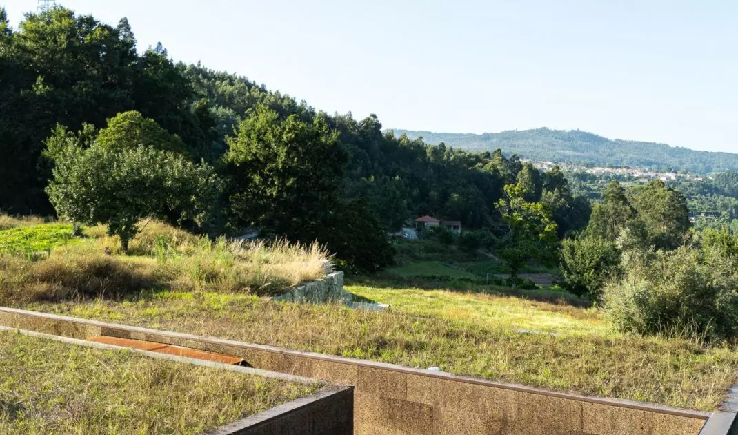 Casa da Levada nad rzeką w Portugalii