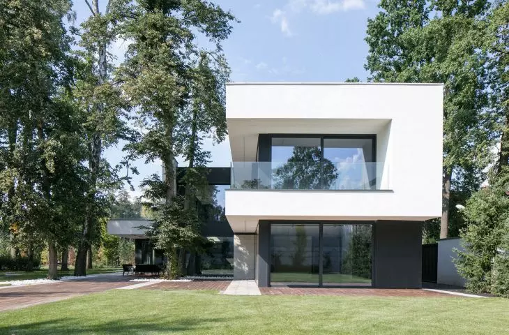 RE: LONG HOUSE