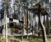 RE: MIRROR HOUSE