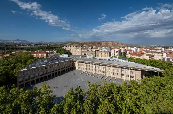 Benches for the town hall square in Logroño, Spain