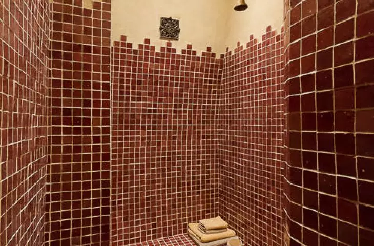 Bathroom inspired by Moroccan style