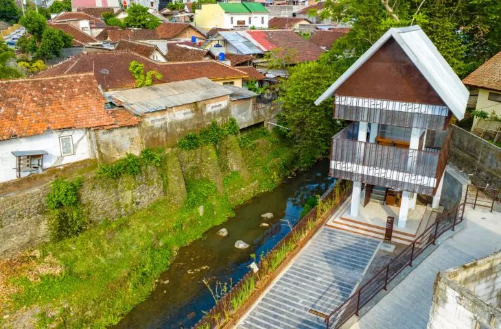 Rewitalizacja dzielnicy Kampung Mrican