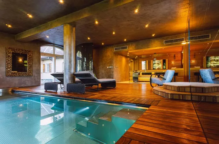 Swimming pool as a work of spatial art