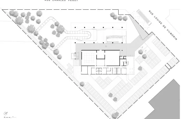 Nikoly Karabatica Sports Complex in Mennecy, France.