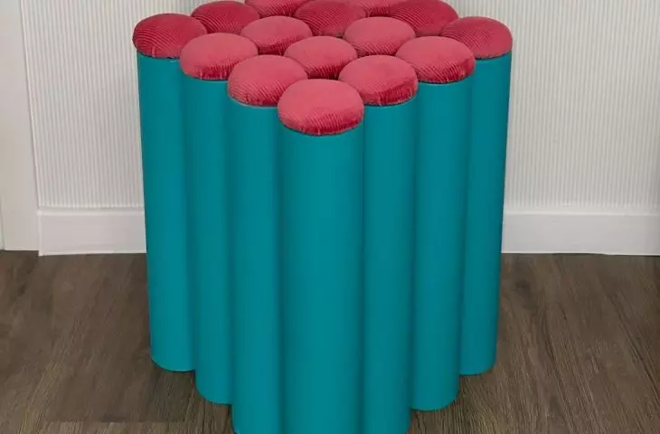 prototyp wykonanej pufy