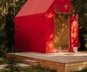 in the vicinity of the cottage there is a small sauna