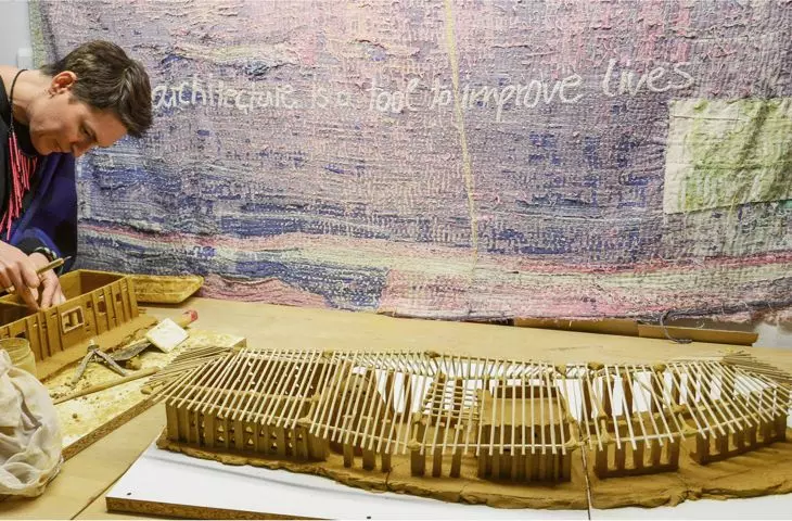 Ghana Don Bosco Earth Campus Tatale - Anna Heringer's design process always involves scale modeling of a clay and wood object
