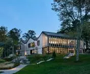 Center for Innovation and Active Citizenship at the Frederick Gunn School in Washington, D.C.