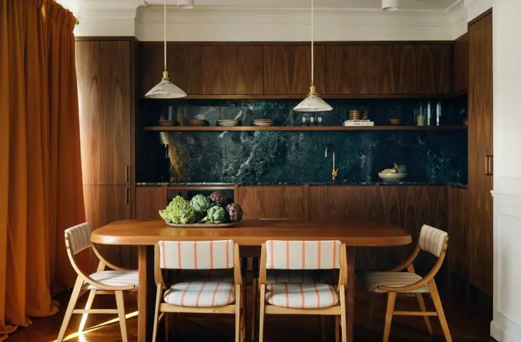 Paris apartment of interior designer Natalia Vronskaya