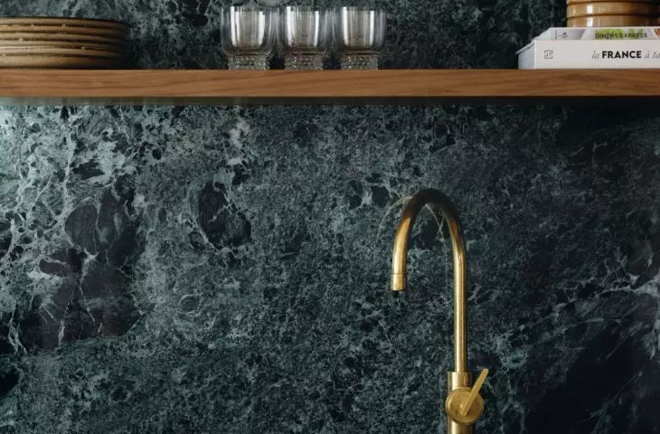 Paris apartment of interior designer Natalia Vronskaya