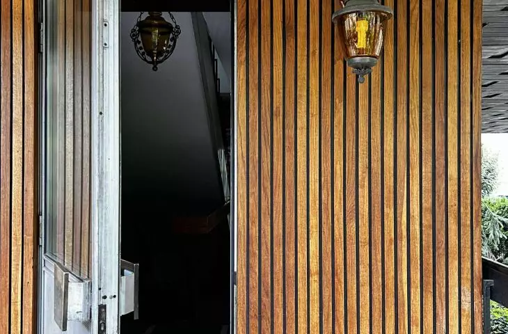 Willa Książków - entrance