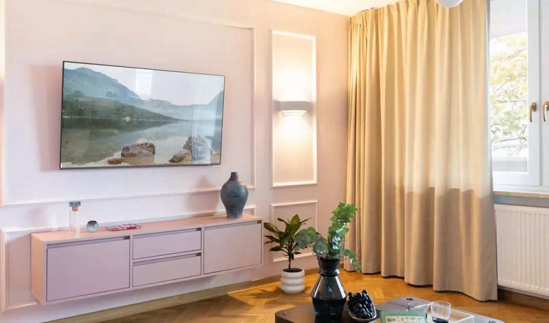 Renovated 113 m² apartment in Warsaw's New Town