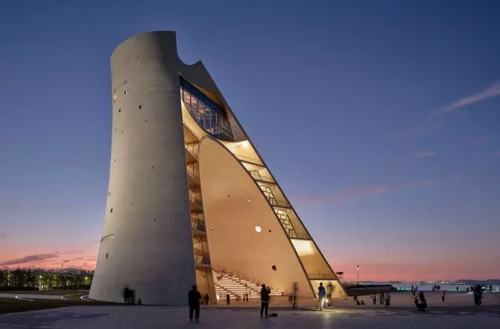 Sun Tower w Yantai, Chiny