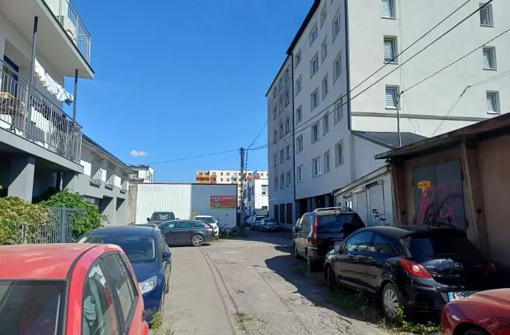 Self-build at 73a Centralna Street in Krakow