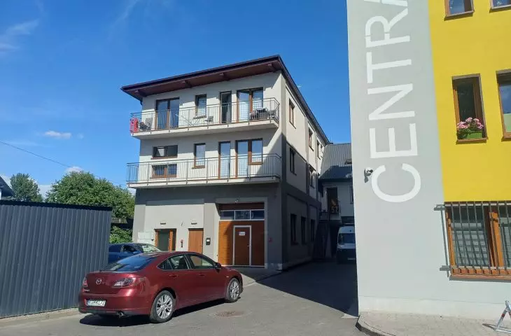 Self-build at 57a Central Street in Krakow