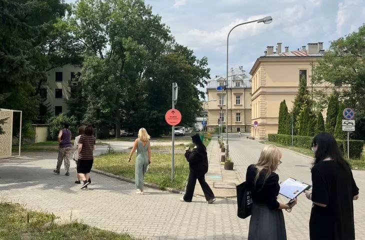 Spacer eksploratywny w Wesołej